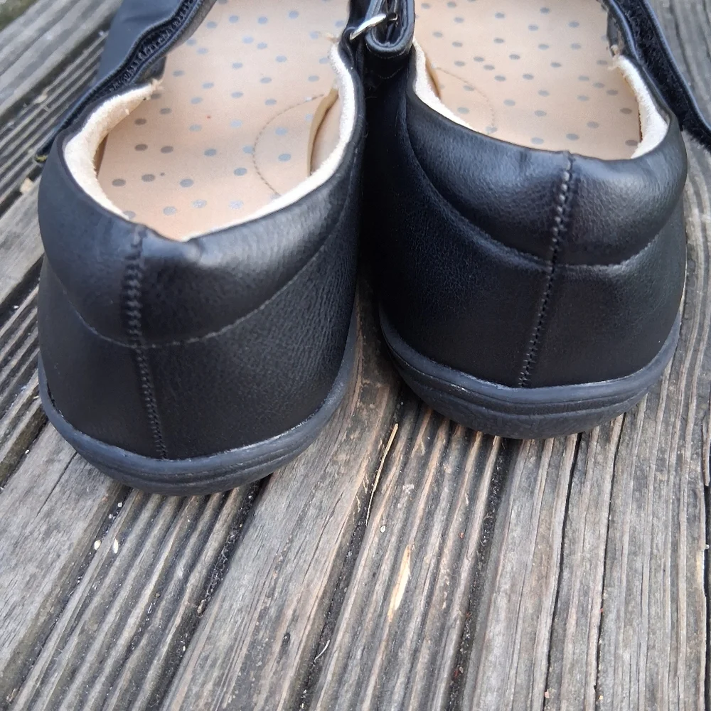 Cat & Jack Black Dress Shoes with Bow
